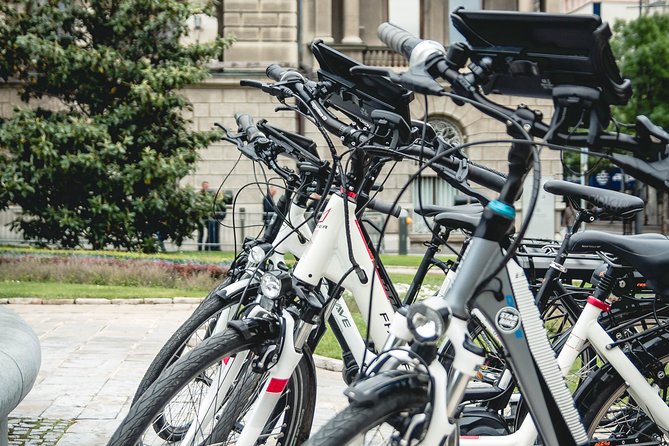 Belgrade E-Bike Tour: Power Glide! - Parliament, Saint Mark Church, and Tašmajdan Park