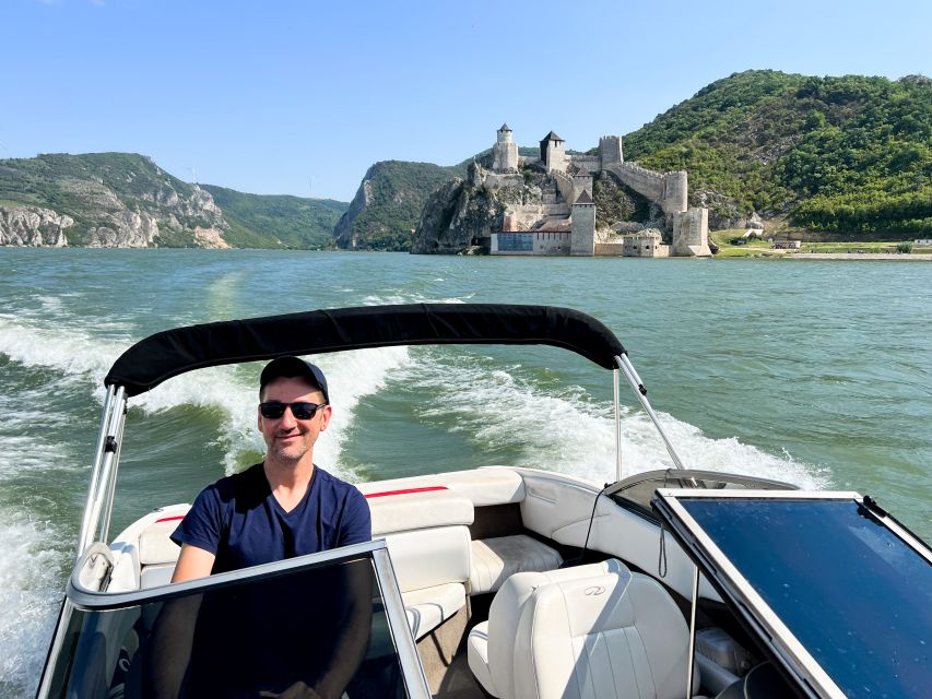 Belgrade: Golubac Fortress w/Iron Gate Speed Boat Ride - Golubac Fortress and its riverfront setting