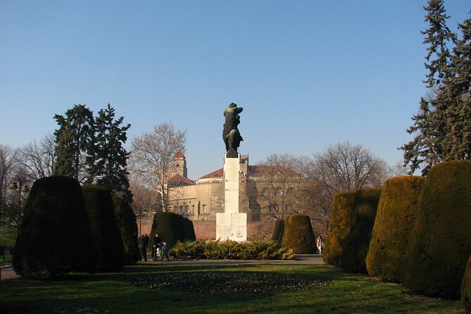 Belgrade Private Layover Tour With Return Airport Transfers - Who gets the best value from this tour
