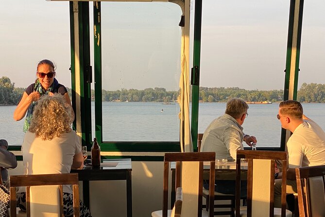 Belgrade Sunset Cruise w/ Live Tour Guide - The guide is the biggest value