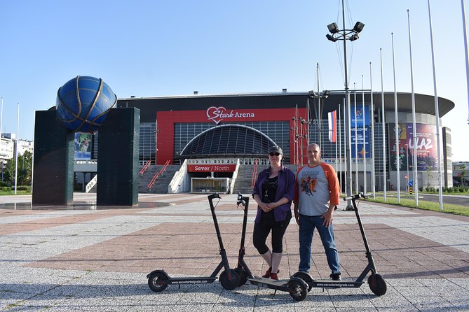 E-Scooter Communist Yugoslavia Tour - What the guide adds to the ride