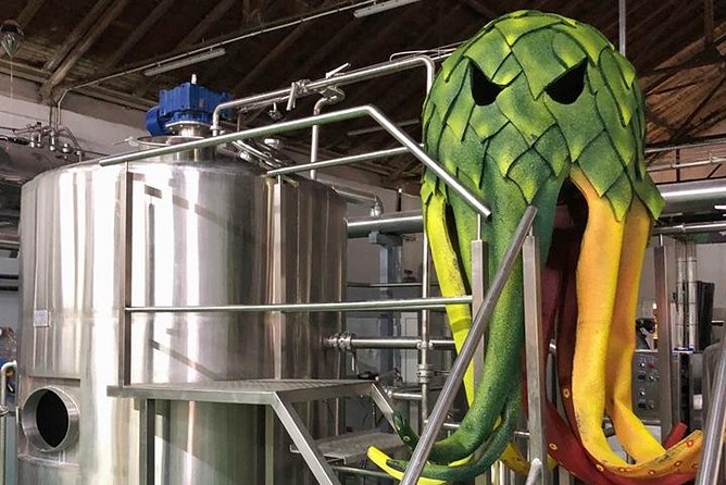 E-Scooter CRAFT BEER and BREWERY Tour - Dockers BrewPub and the third beer