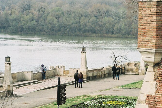 Half-Day Sightseeing and Walking Tour of Belgrade City - What this Belgrade walk is really trying to do