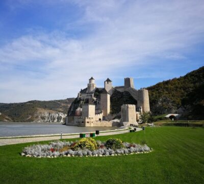 Iron Gate Tour: Golubac Fortress, Lepenski Vir+National Park