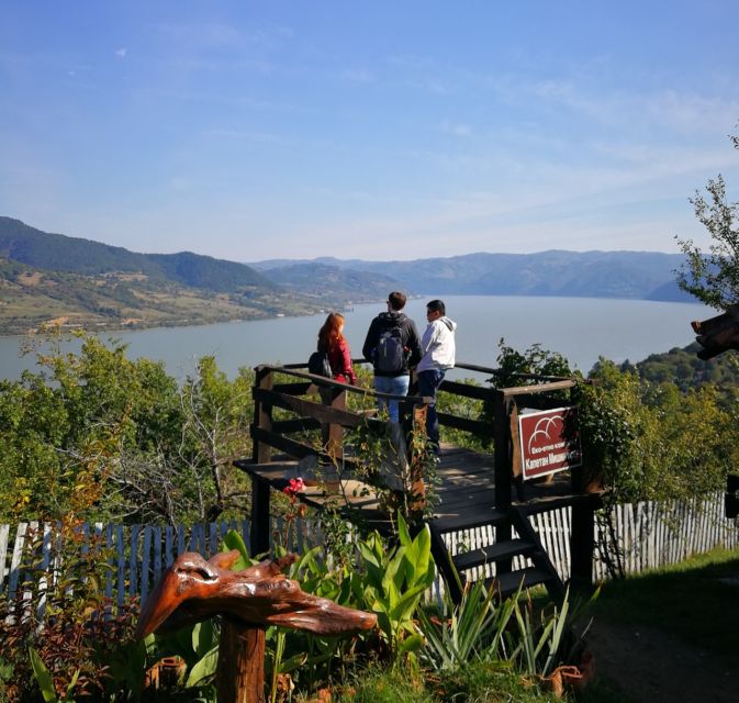 Iron Gate Tour: Golubac Fortress, Lepenski Vir+National Park - The final hour beside the Danube