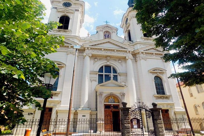Northern Serbia: Sremski Karlovci, Petrovaradin Fort & Novi Sad - Transport, pickup, and group arrangements