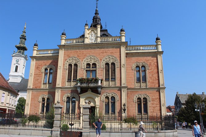 Novi Sad and Sremski Karlovci private tour with wine tasting - Kiš Winery and the Serbian wine tasting