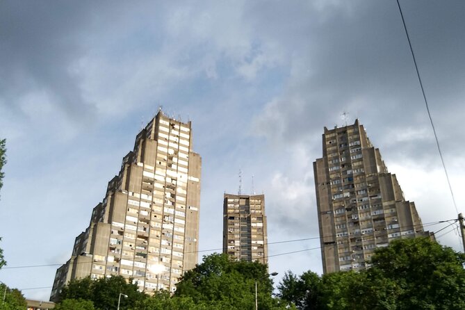 Private 4 Hours Space Architecture Tour in Belgrade - Sava Center and the architecture of international diplomacy