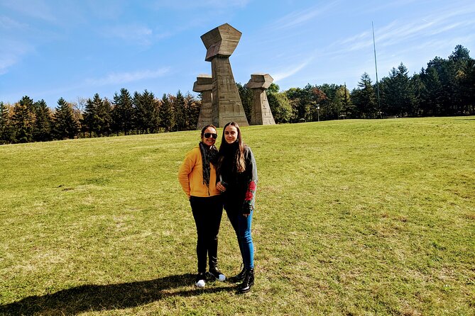 Southern Serbia: Full Day Private Trip to Niš from Belgrade - Bubanj Memorial Park and the three fists