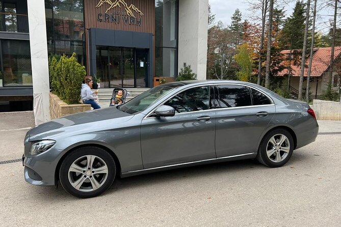 Taxi to/from Belgrade Airport to/from Belgrade City Center - Meeting your driver after customs