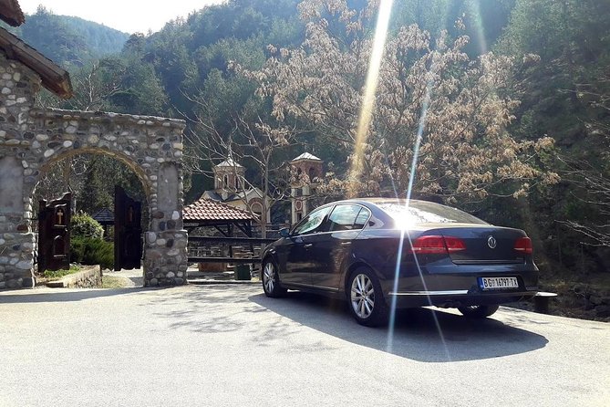 Transportation from Belgrade or Belgrade Airport to Tara, Mokra Gora or Sagan 8 - The road west, with WiFi instead of a bus timetable