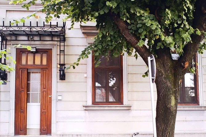 Urban & Alternative Belgrade tour - Cetinjska, from beer industry to evening hangout